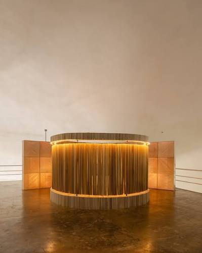 Illuminated fibre installation by Guà Arquitetura